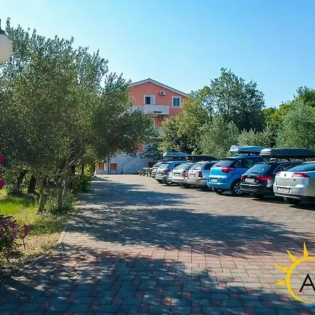 Pensjonat Kovacic Kraj (Zadar)